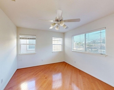 4134 Pacific Coast Highway - Photo Thumbnail 23