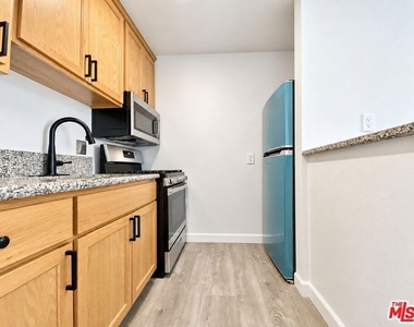 1240 S Bronson Avenue - Photo Thumbnail 1