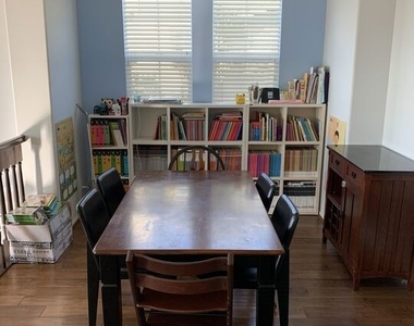 2118 Arnold Way - Photo Thumbnail 7