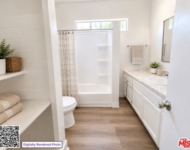 867 W 23rd Street - Photo Thumbnail 3
