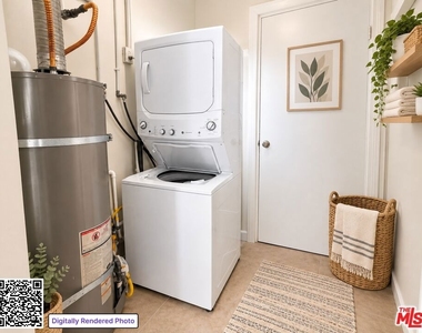 867 W 23rd Street - Photo Thumbnail 5
