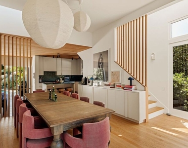 712 Nowita Place - Photo Thumbnail 12