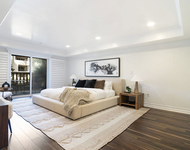 10390 La Grange Avenue - Photo Thumbnail 12