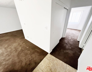 4180 Marlton Avenue - Photo Thumbnail 4