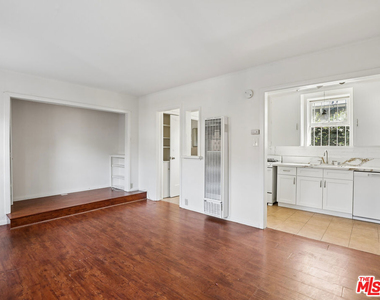 1236 N Gardner Street - Photo Thumbnail 4
