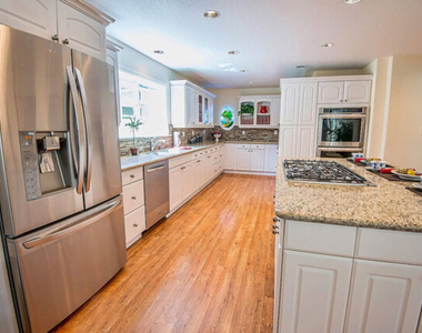 7830 W 83rd Street - Photo Thumbnail 24