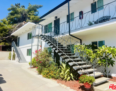285 W Montecito Avenue - Photo Thumbnail 1