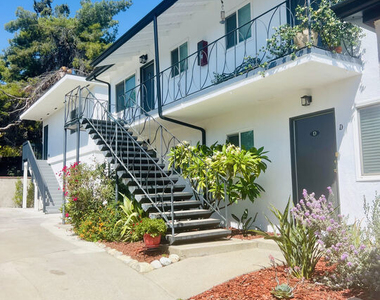 285 W Montecito Avenue - Photo Thumbnail 17