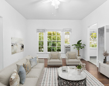963 N Doheny Drive - Photo Thumbnail 1