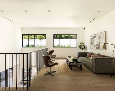 4624 Balboa Avenue - Photo Thumbnail 17