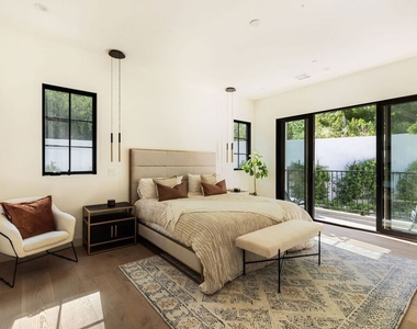 4624 Balboa Avenue - Photo Thumbnail 58