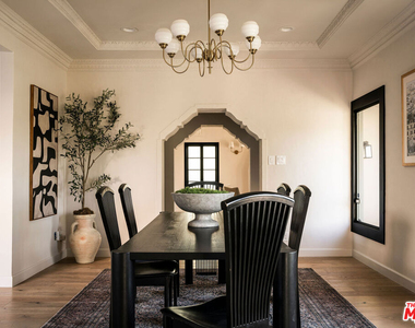1208 S La Jolla Avenue - Photo Thumbnail 18