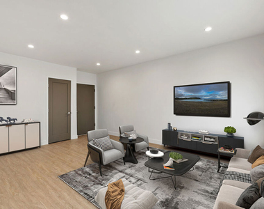 3314 S Mentone Avenue - Photo Thumbnail 1