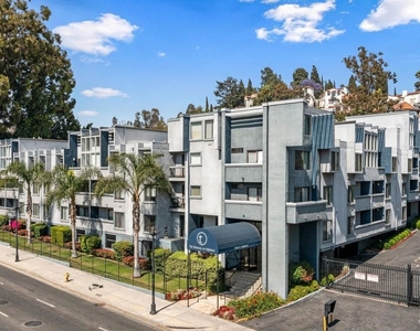1940 N Highland Avenue - Photo Thumbnail 34