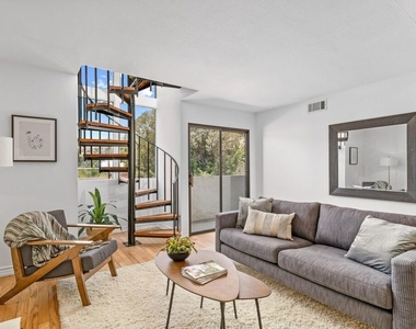 1940 N Highland Avenue - Photo Thumbnail 5
