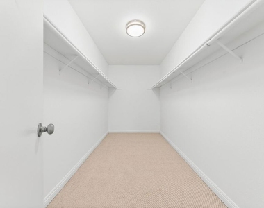 1940 N Highland Avenue - Photo Thumbnail 22