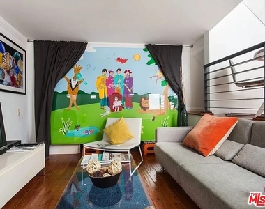 8661 Clifton Way - Photo Thumbnail 1