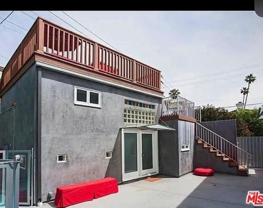 8661 Clifton Way - Photo Thumbnail 22