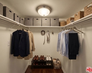811 S Bedford Street - Photo Thumbnail 8