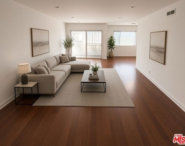 811 S Bedford Street - Photo Thumbnail 1