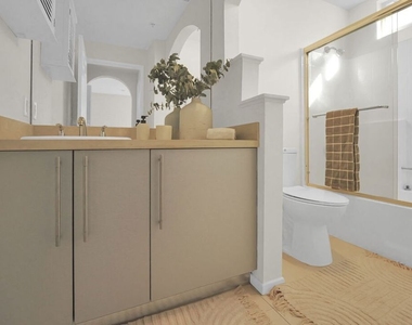 620 S Gramercy Place - Photo Thumbnail 17