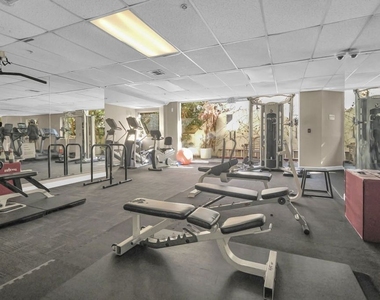 620 S Gramercy Place - Photo Thumbnail 27