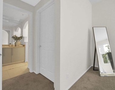 620 S Gramercy Place - Photo Thumbnail 15