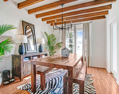 8262 Fountain Avenue - Photo Thumbnail 5