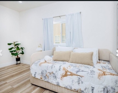 8840 Alcott Street - Photo Thumbnail 24