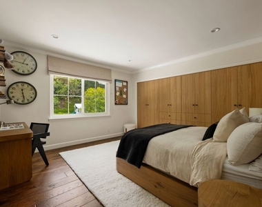 2878 Royston Place - Photo Thumbnail 18