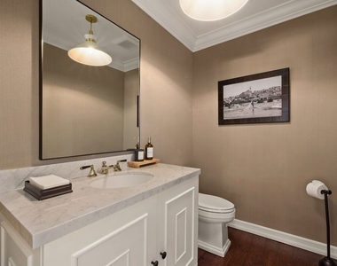 2878 Royston Place - Photo Thumbnail 9