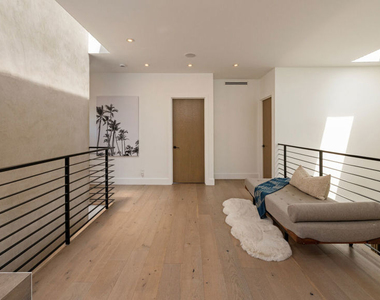 3108 Yale Avenue - Photo Thumbnail 17