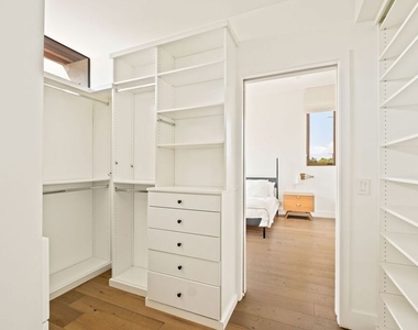 3108 Yale Avenue - Photo Thumbnail 20