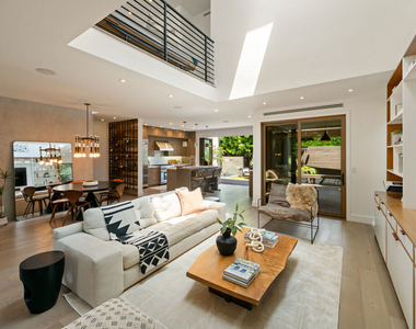 3108 Yale Avenue - Photo Thumbnail 6