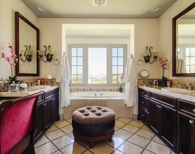 25345 Prado De Naranja - Photo Thumbnail 15