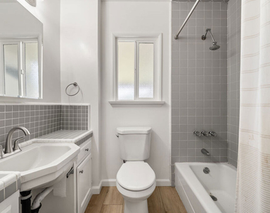 7869 Croydon Avenue - Photo Thumbnail 8