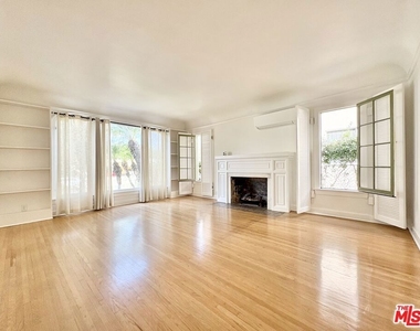 1450 S Hayworth Avenue - Photo Thumbnail 1