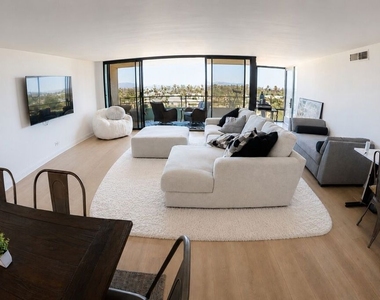 4265 Marina City Drive - Photo Thumbnail 14