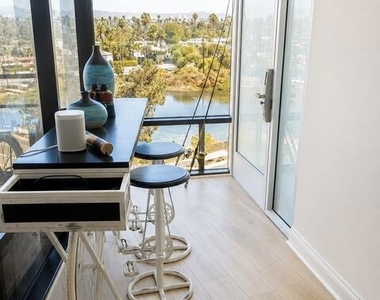 4265 Marina City Drive - Photo Thumbnail 4