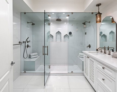 320 S Willaman Drive - Photo Thumbnail 11