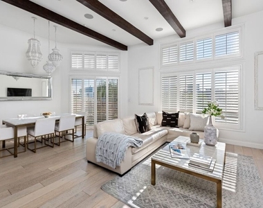 320 S Willaman Drive - Photo Thumbnail 1