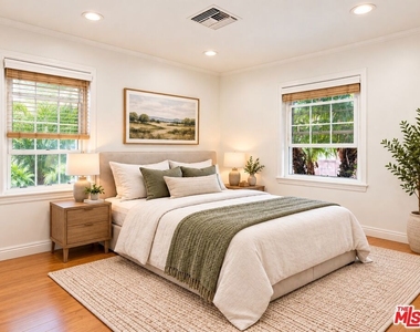 6313 Bluebell Avenue - Photo Thumbnail 22