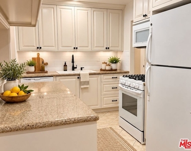 6313 Bluebell Avenue - Photo Thumbnail 5