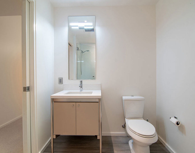 1155 S Grand Avenue - Photo Thumbnail 11