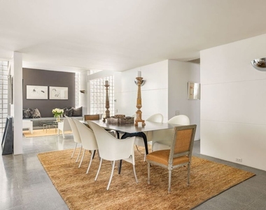 520 W Via Lola - Photo Thumbnail 13