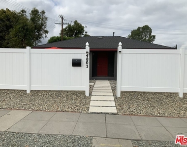 4803 Topanga Canyon Boulevard - Photo Thumbnail 3