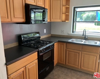 4803 Topanga Canyon Boulevard - Photo Thumbnail 10