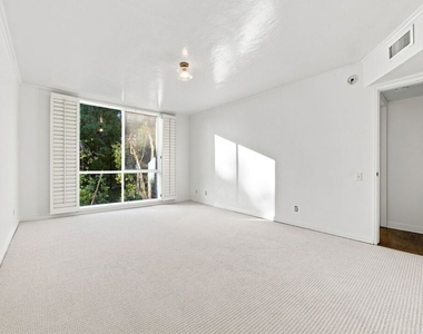 2301 S Beverly Glen Boulevard - Photo Thumbnail 21