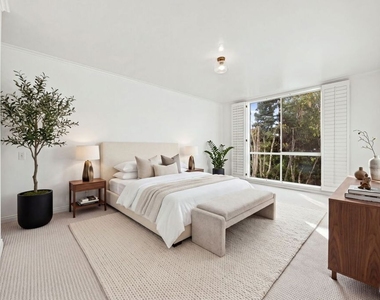 2301 S Beverly Glen Boulevard - Photo Thumbnail 18