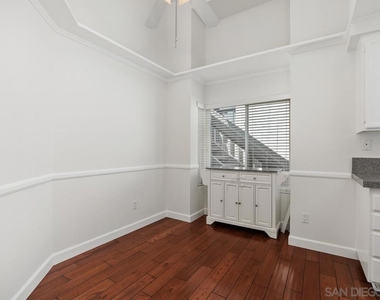 10927 Matinal Cir - Photo Thumbnail 13